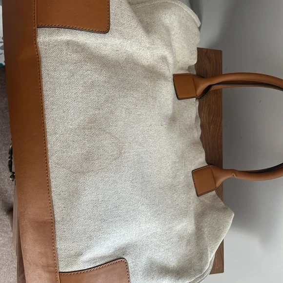 Tory Burch Handbag - Picture 6 of 6